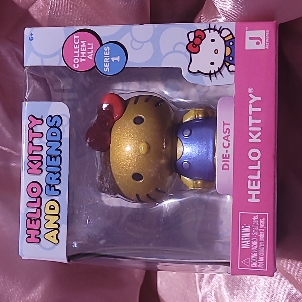 Hello Kitty MetalFigs gold Pink Hello Kitty  MetalFigs Pink Hello Kitty Metal…